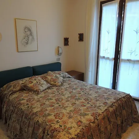 Bellagio 10 Apartament *